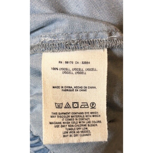 Anthropologie Pilcro Womens Small Jumpsuit Lyocell Chambray Denim Blue Roll Tab - Picture 7 of 8